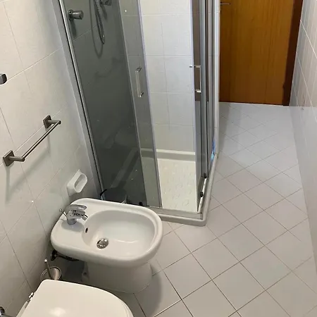 En-suite Triple Room-giardino A Mare Πανσιόν Donnalucata (Sicily)