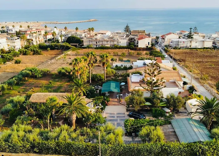 En-suite Double Room-giardino A Mare Donnalucata (Sicily)